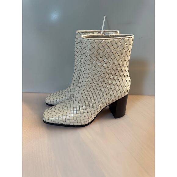 PAIGE Frances Ankle Boot bone leather size 10 (new) $398.00 retail price - Picture 4 of 10